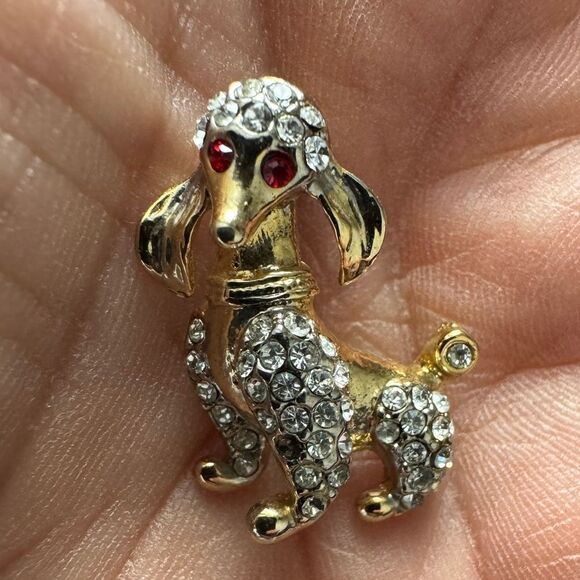 Vintage Gold Plated Swarovski Crystal Pave Poodle Dog Brooch Pin - Picture 3 of 4